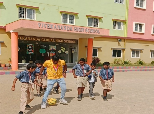 Image 4
